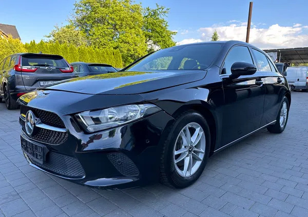 będzin Mercedes-Benz Klasa A cena 49900 przebieg: 126000, rok produkcji 2019 z Będzin